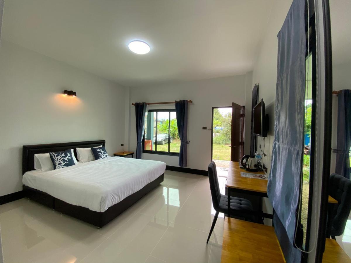 Ferienwohnung Jeerat House จิรัสเฮ้าส์ Phayao Exterior foto