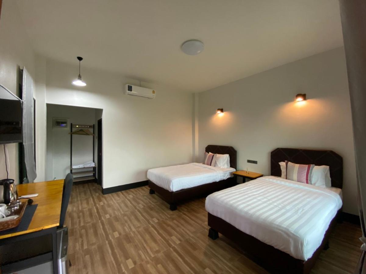 Ferienwohnung Jeerat House จิรัสเฮ้าส์ Phayao Exterior foto