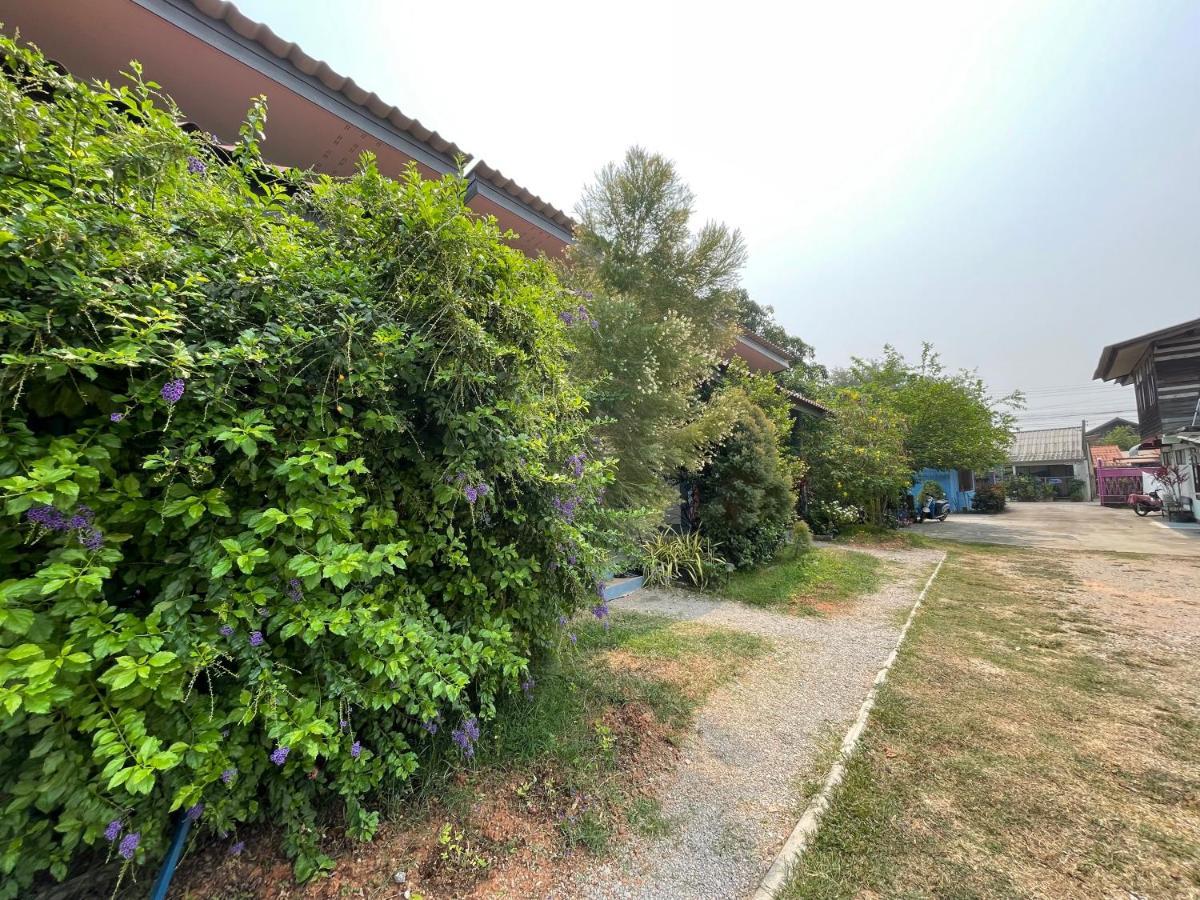 Ferienwohnung Jeerat House จิรัสเฮ้าส์ Phayao Exterior foto