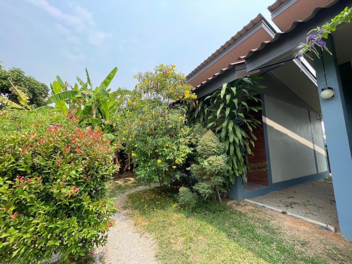 Ferienwohnung Jeerat House จิรัสเฮ้าส์ Phayao Exterior foto