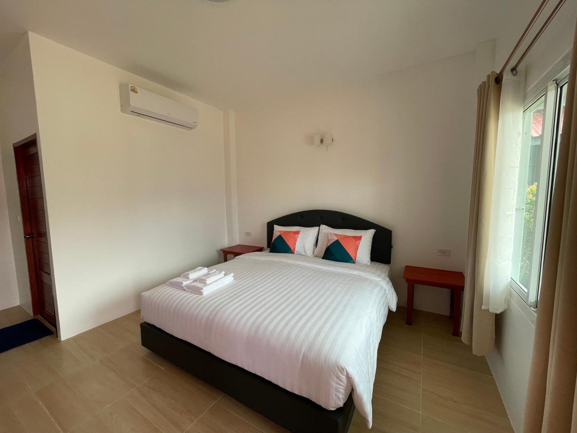 Ferienwohnung Jeerat House จิรัสเฮ้าส์ Phayao Exterior foto